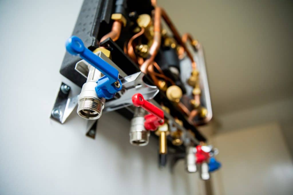 Installatie binnenshuis voor aansluiting op warmtenet